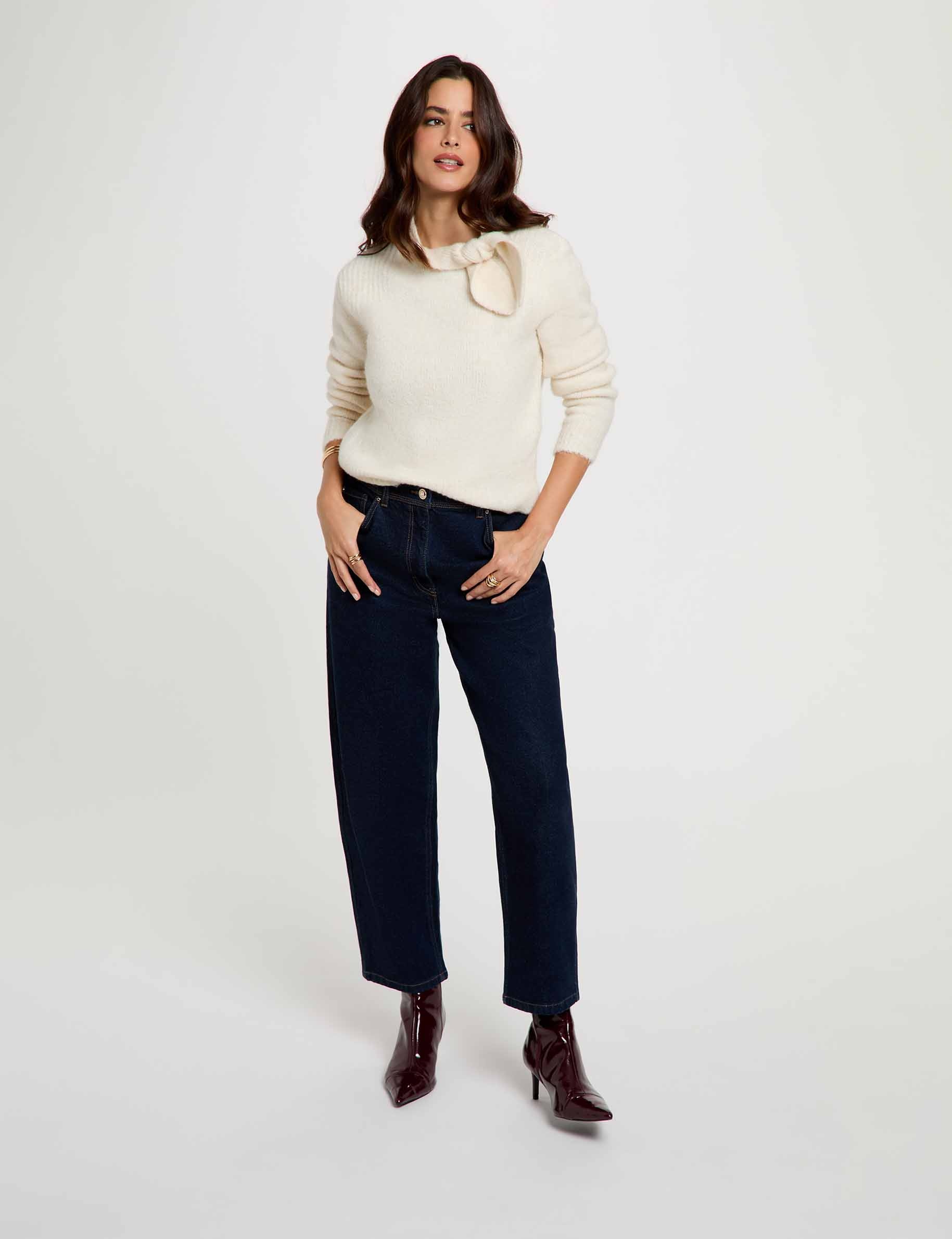 Jersey de cuello alto marfil mujer