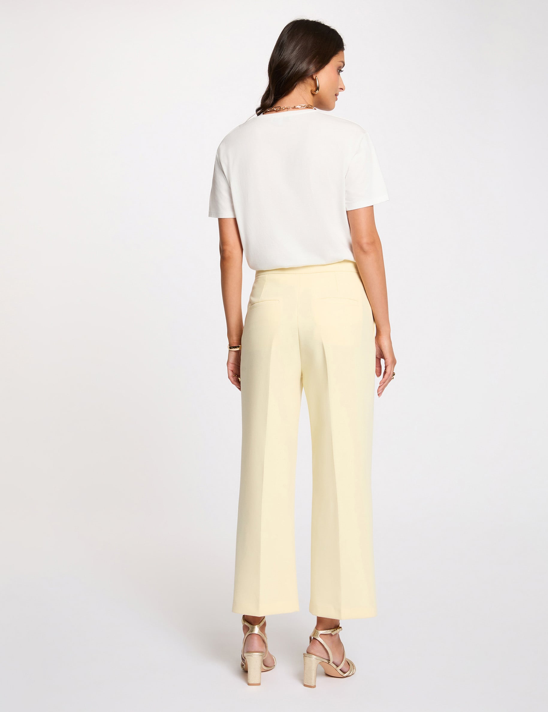Pantal&oacute;n recto de tiro alto amarillo pastel mujer