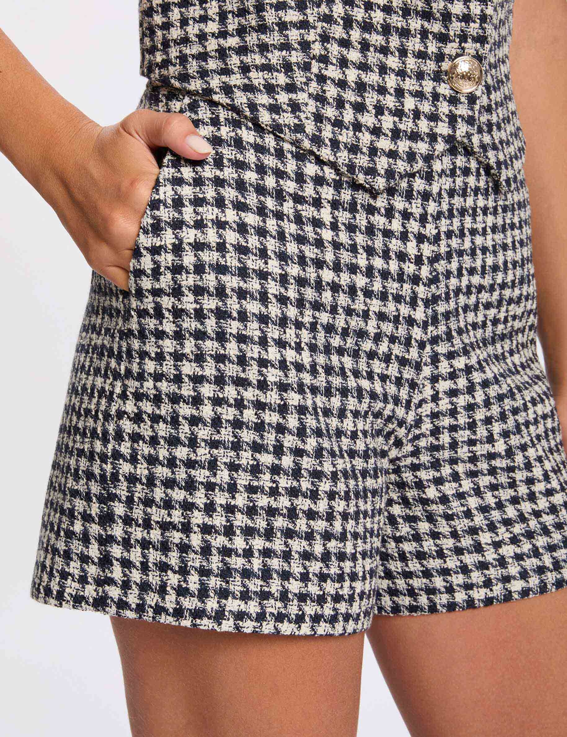 Pantal&oacute;n corto de tweed de tiro alto multicolor mujer