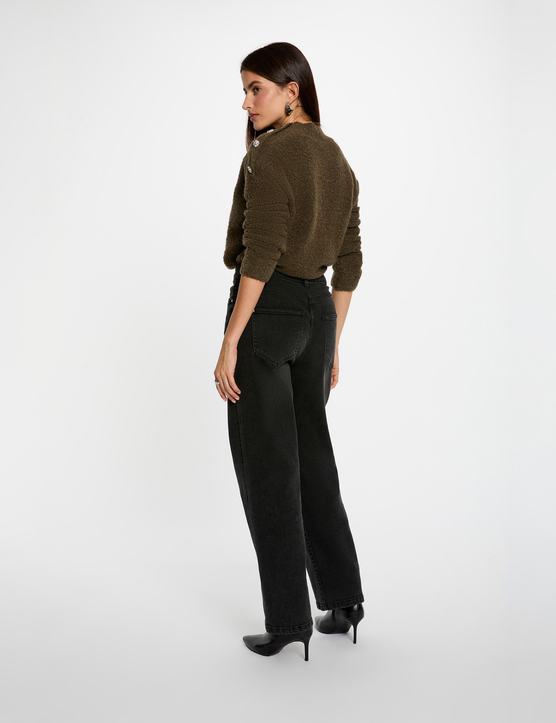 Jersey cuello alto y botones verde caqui mujer