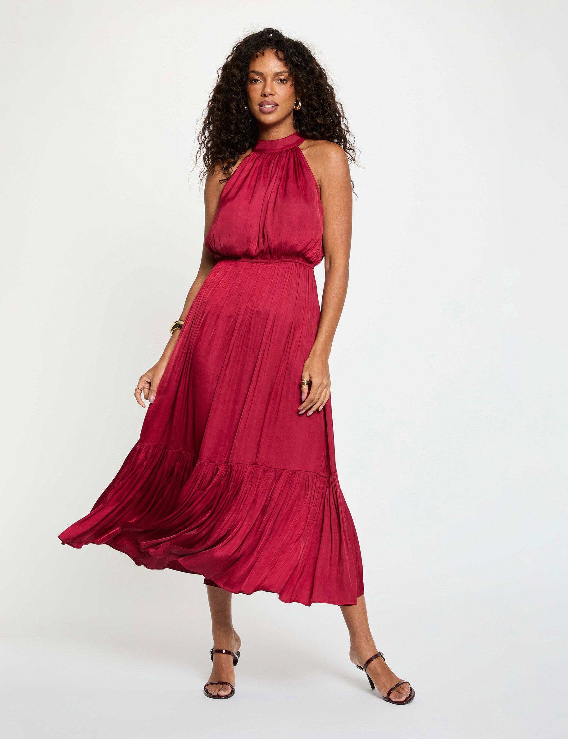 Vestido largo de cuello alto burdeos mujer