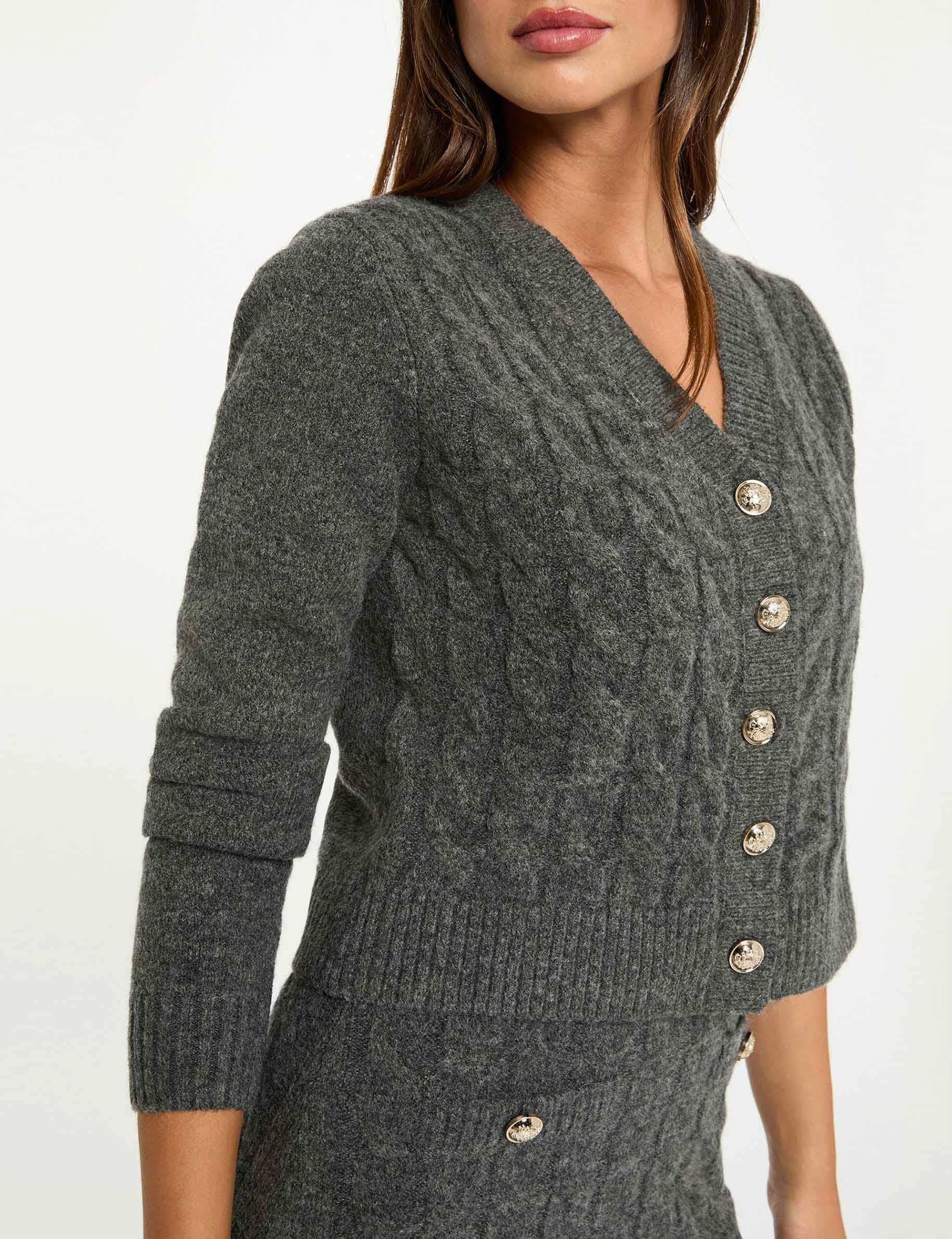 Vestido de punto con cuello en v gris oscuro mujer