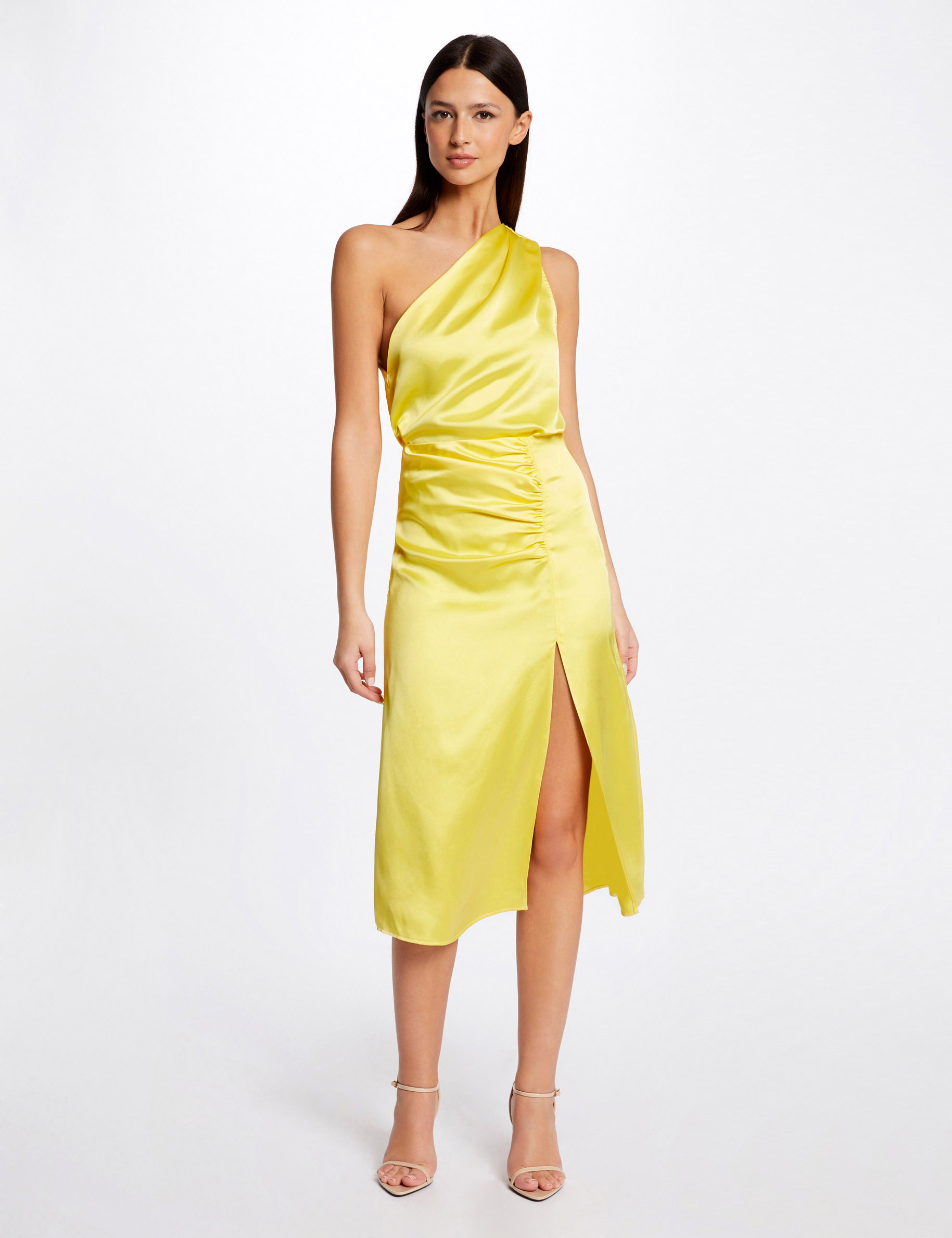 Blusa asimétrica de satén amarillo mujer Blusa asimétrica de satén amarillo mujer