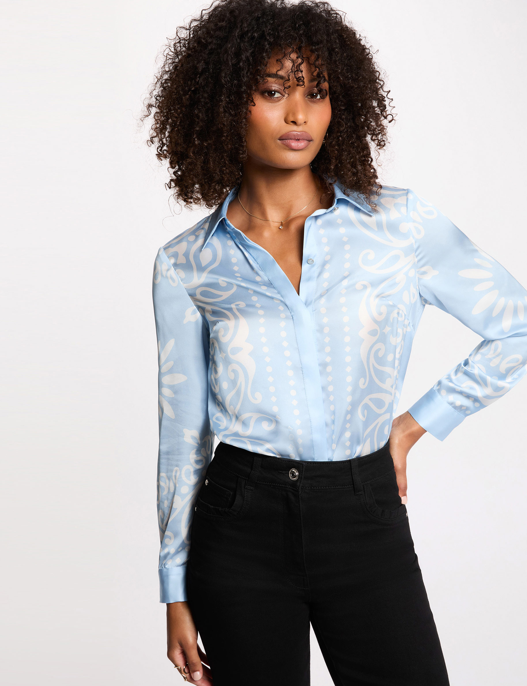 Camisa fluida estampada azul cielo mujer