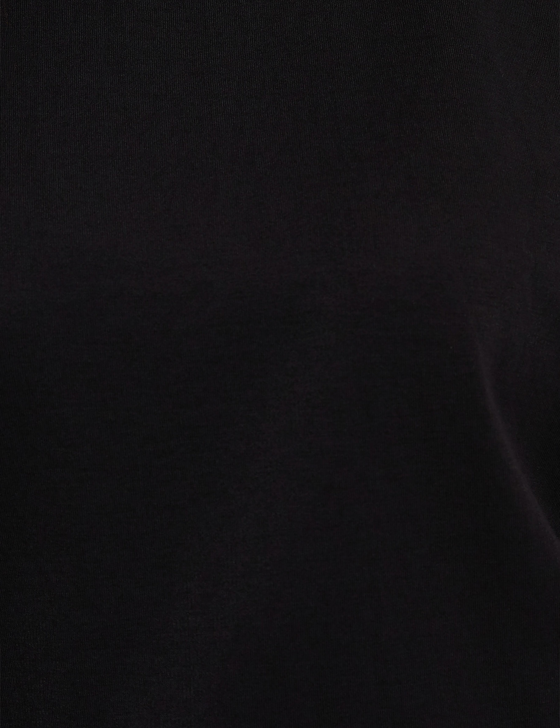 Camiseta de cuello redondo negro mujer