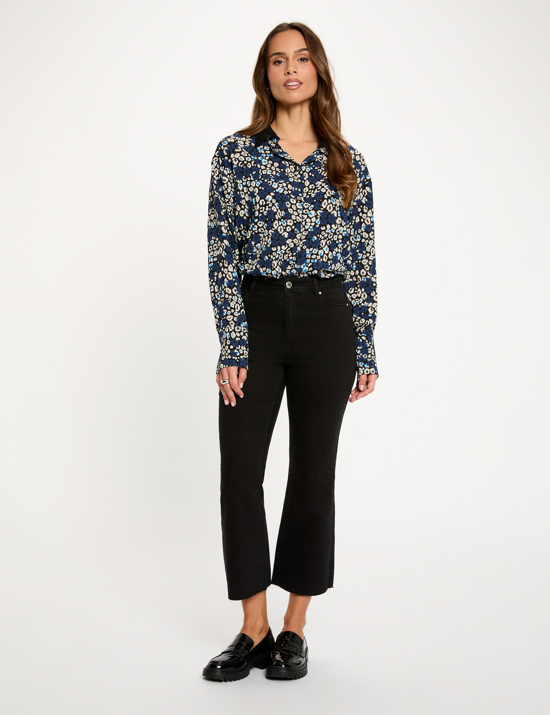 Vaqueros flare 7/8 negro mujer