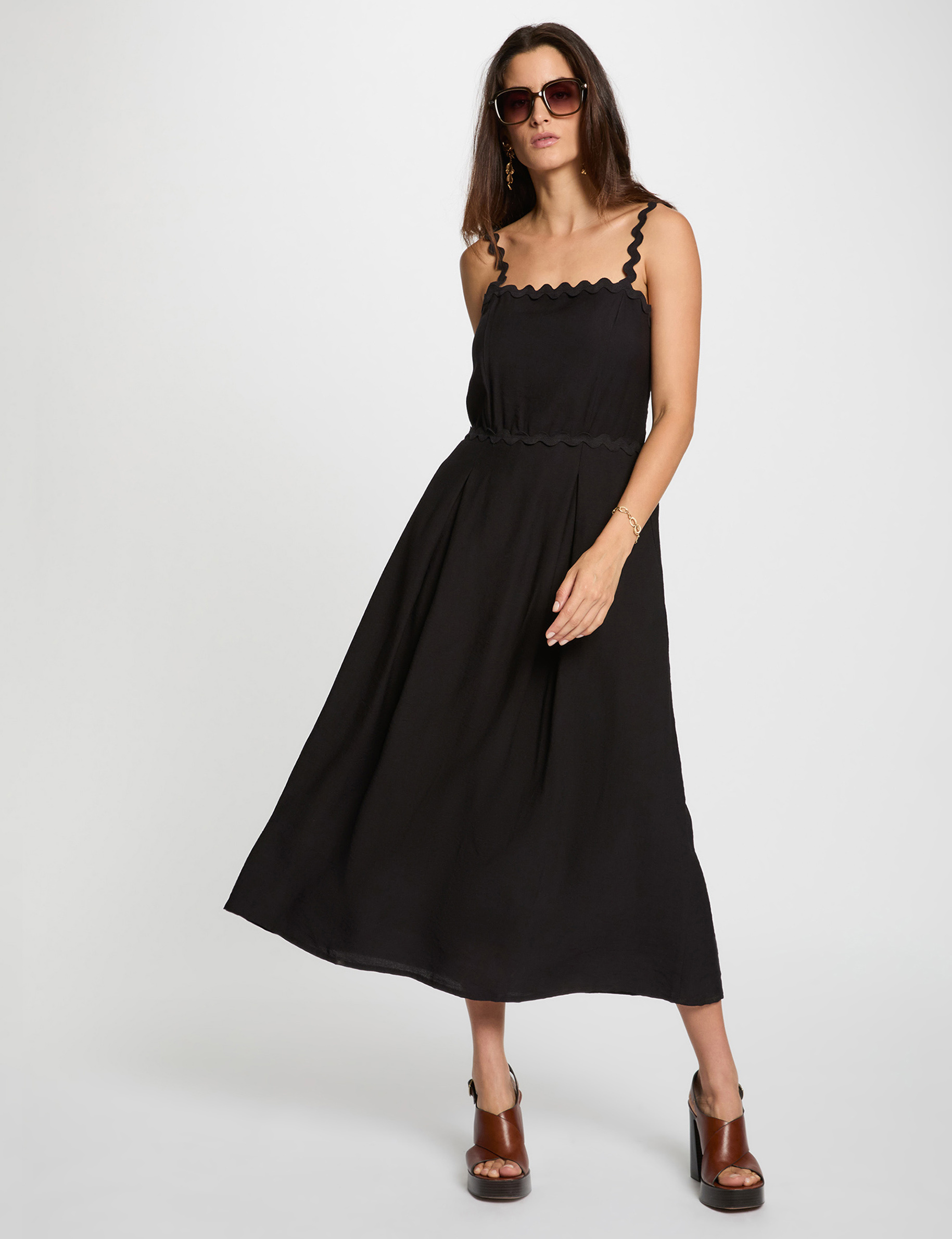 vestido ajustado tirantes fantasia negro mujer Vestido ajustado tirantes fantasía negro mujer