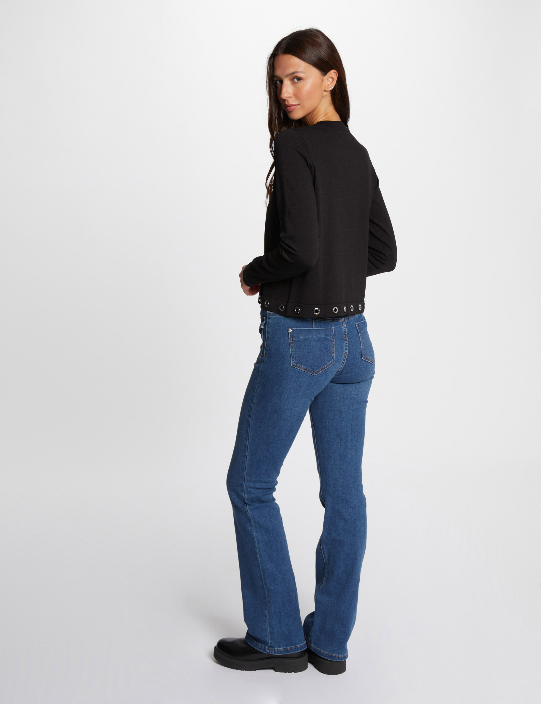 vaquero boot cut con bolsillos denim stone mujer Vaquero boot-cut con bolsillos denim stone mujer