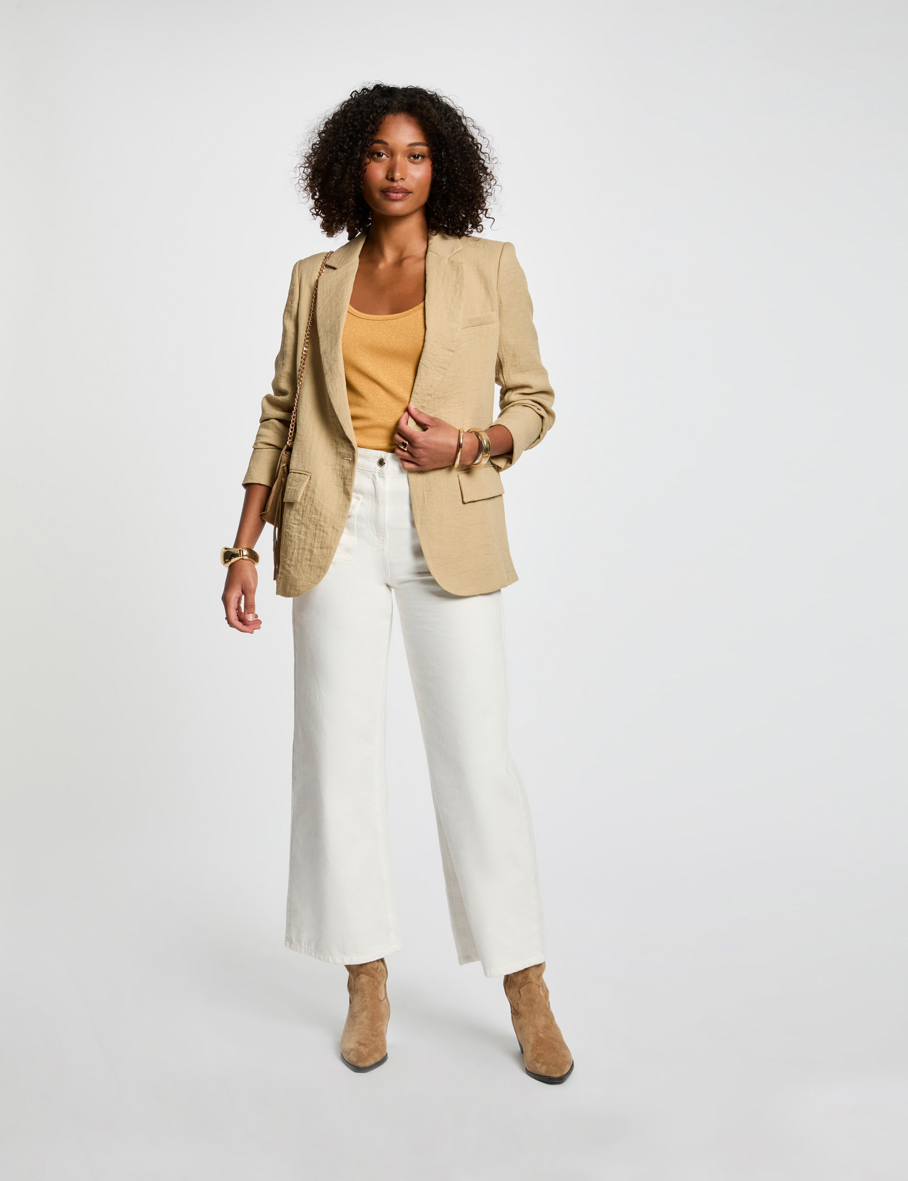chaqueta corta holgada beige mujer Chaqueta corta holgada beige mujer