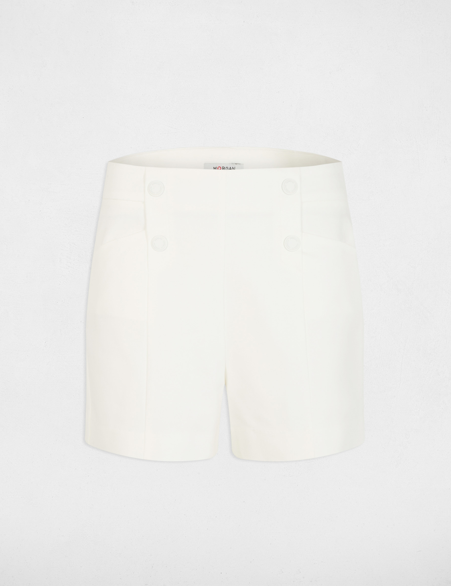 Short recto con pinzas blanco mujer