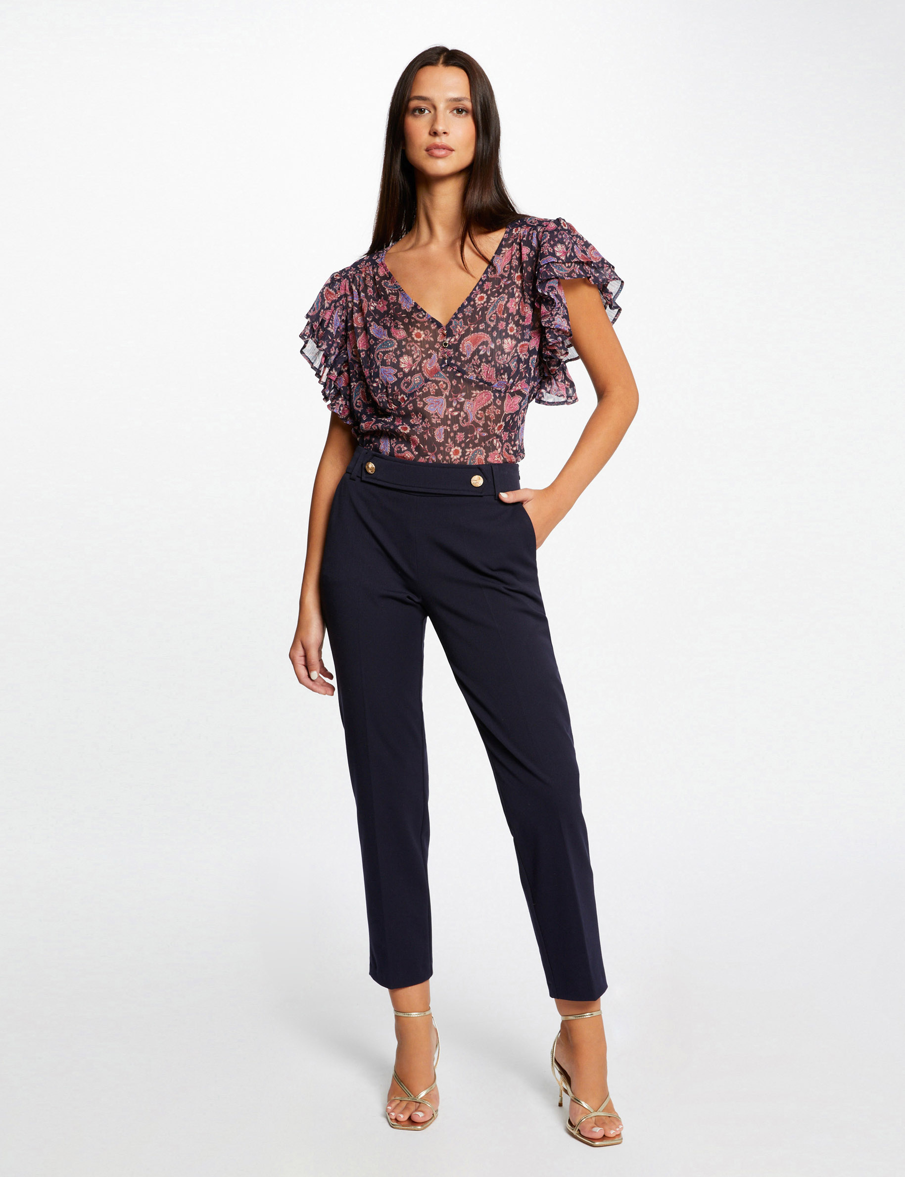 pantalon de traje ajustado estilo corto marino mujer Pantalón de traje ajustado estilo corto marino mujer