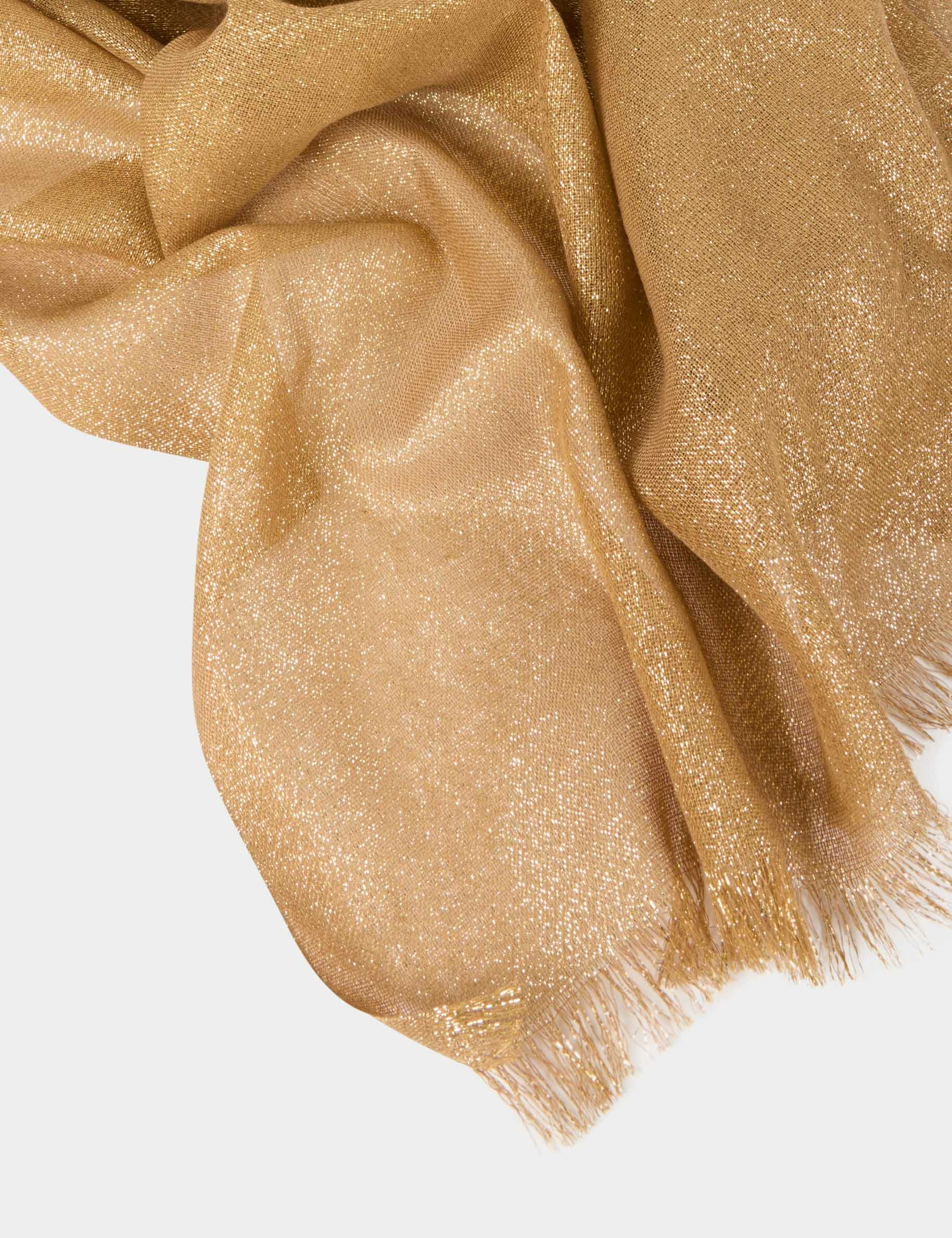 Fular hilos metalizados amarillo mostaza mujer