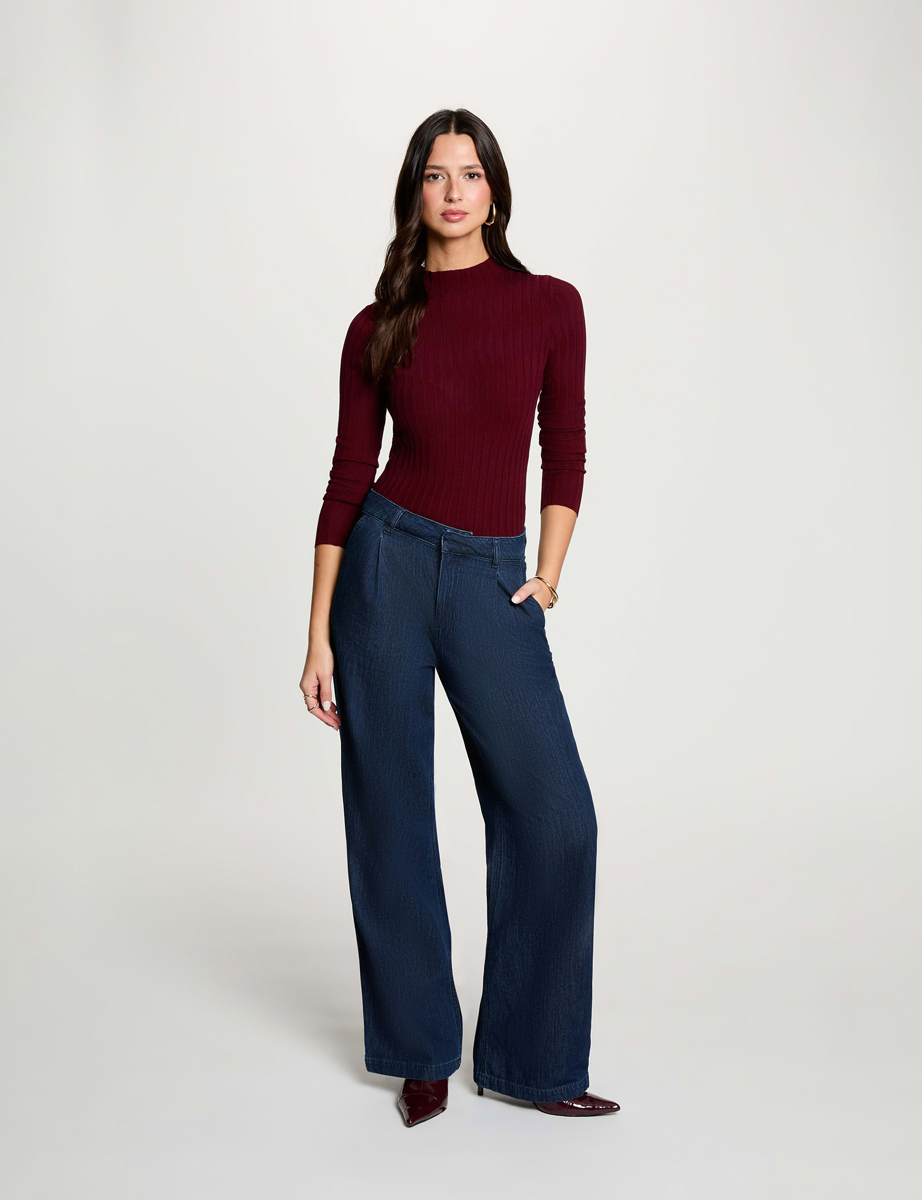 Jersey con cuello alto burdeos mujer