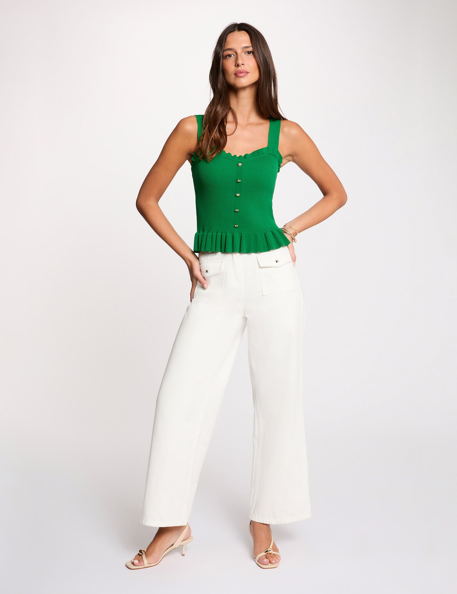Camiseta ajustada cuello cuadrado verde pradera mujer