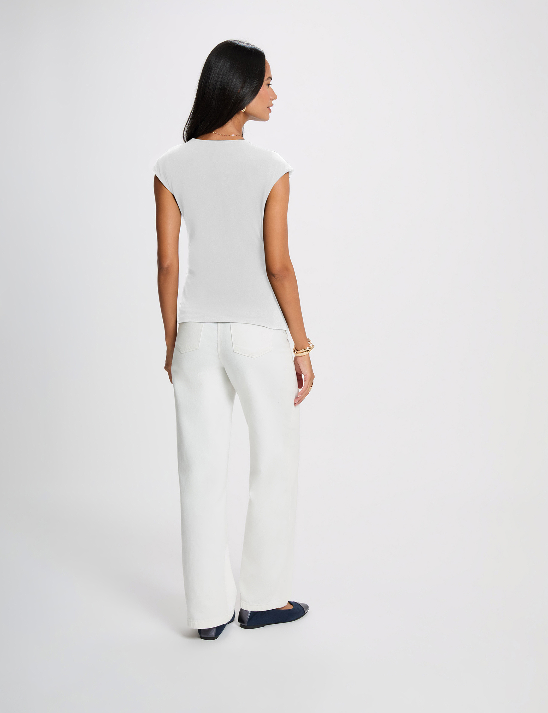 Top sin mangas cuello v blanco mujer