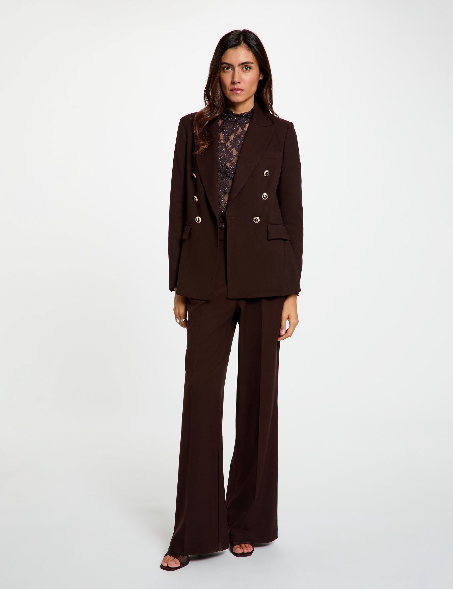 Blazer ajustado de manga larga marr&oacute;n oscuro mujer