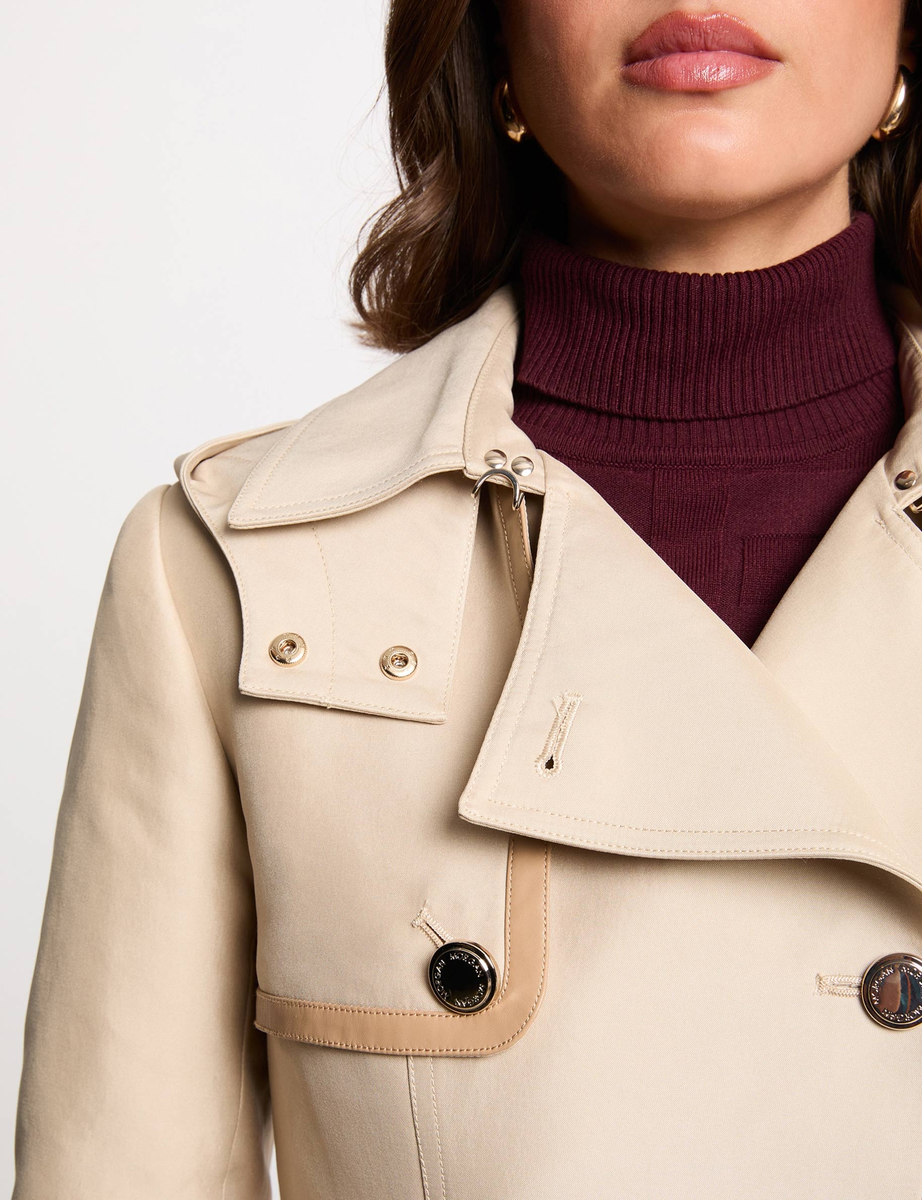 Trench medio con capucha beige mujer
