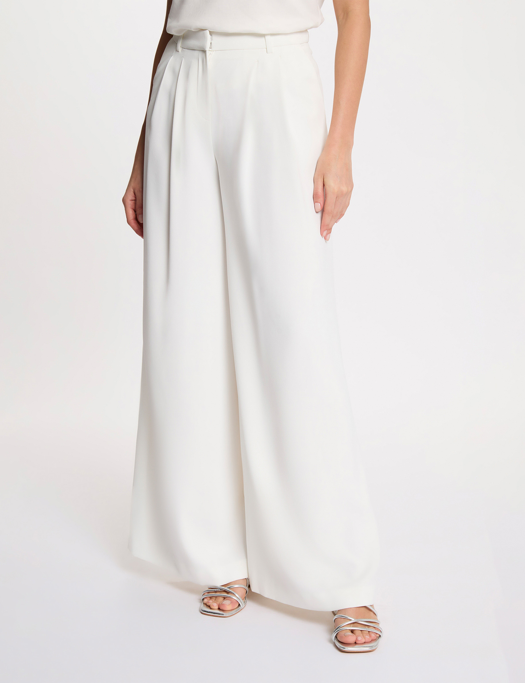 Pantal&oacute;n ancho fluido blanco mujer