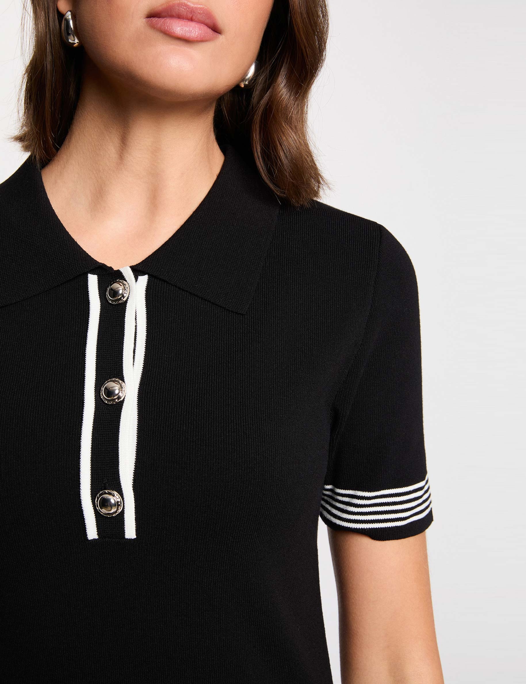 Vestido de punto con cuello polo negro mujer