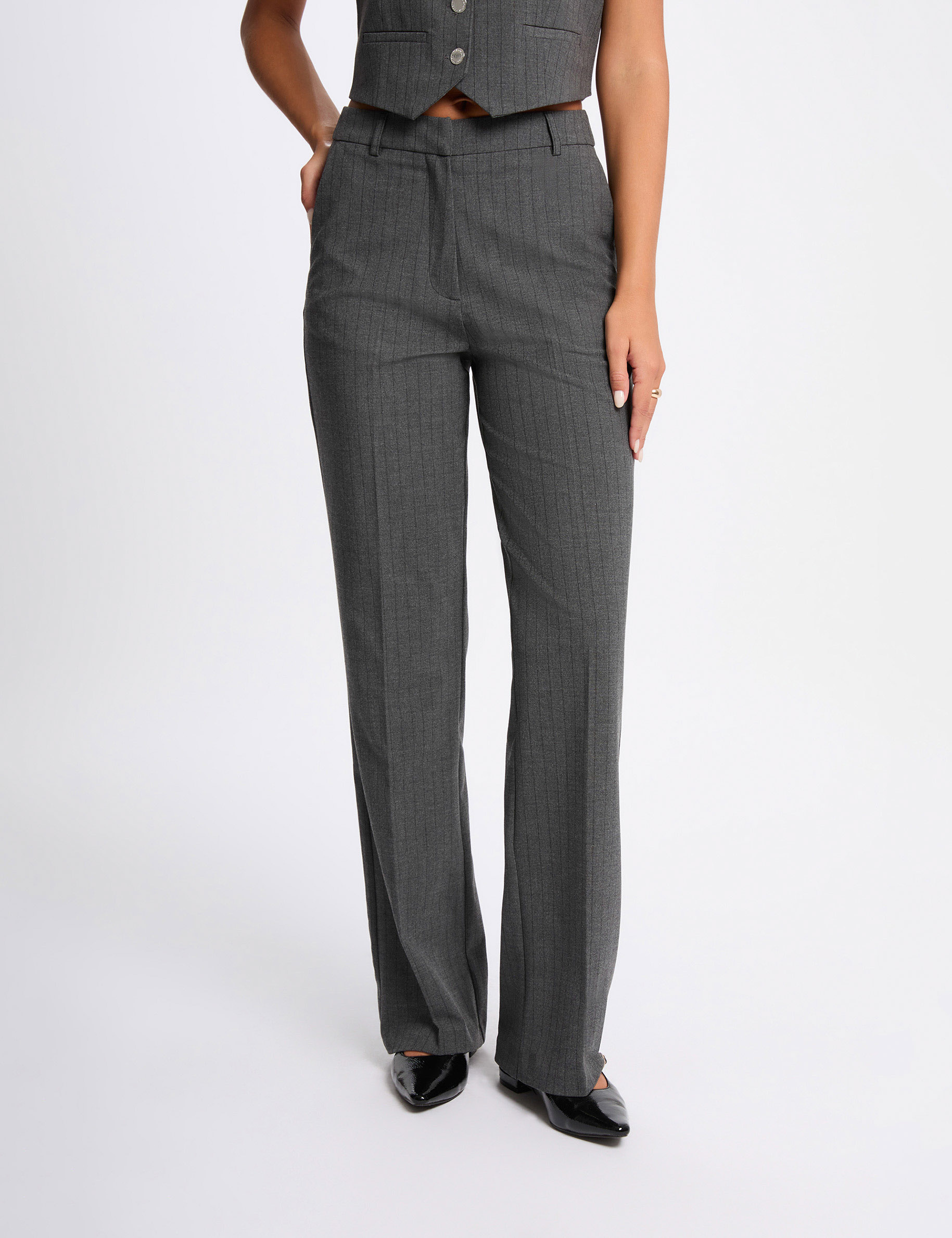 Pantal&oacute;n de pierna ancha gris moyen mujer