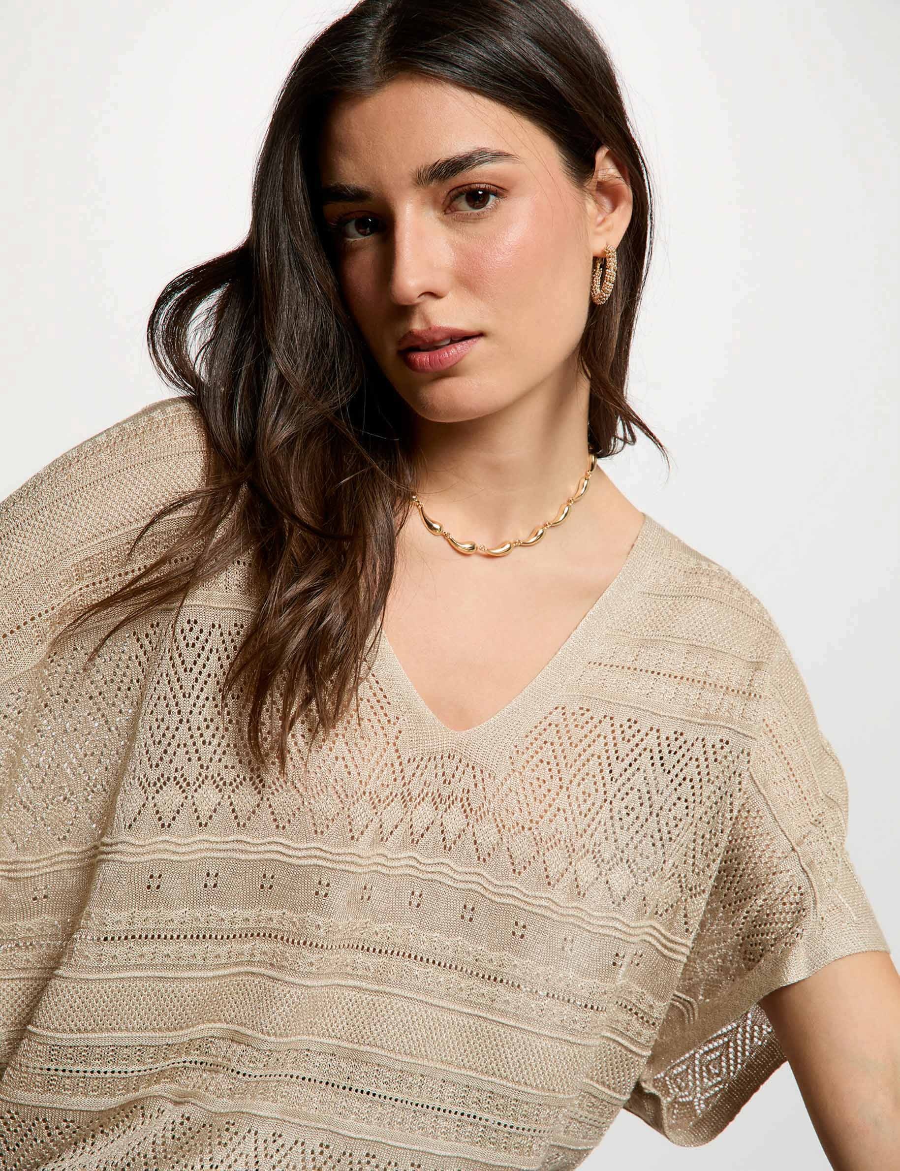Jersey oversize con cuello en V amarillo oro mujer