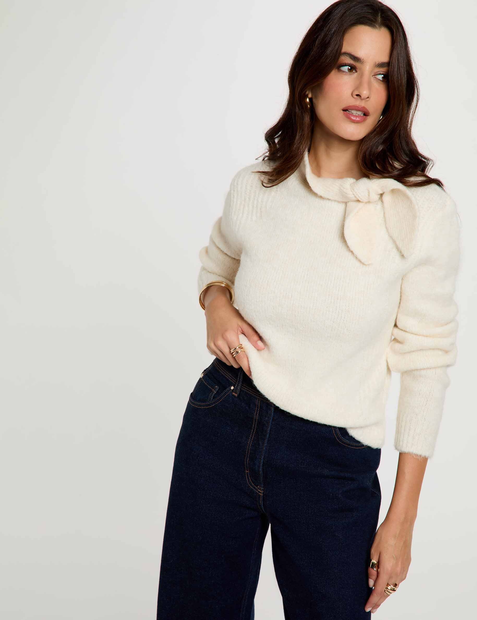 Jersey de cuello alto marfil mujer