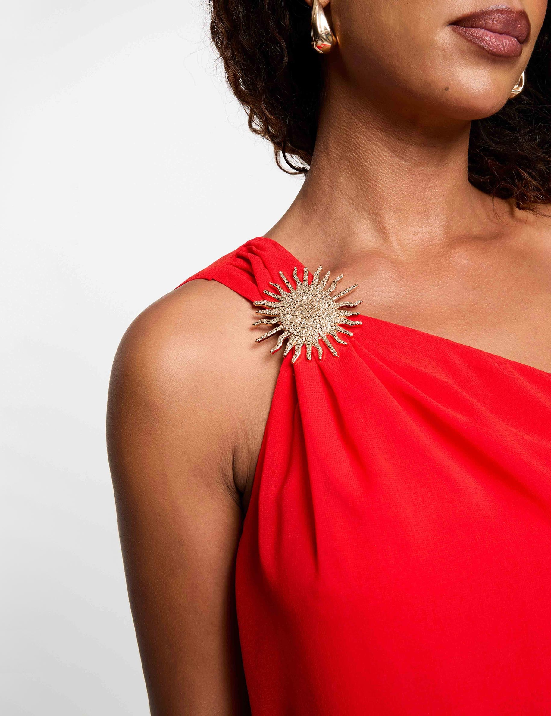 Top asim&eacute;trico de gasa rojo mujer