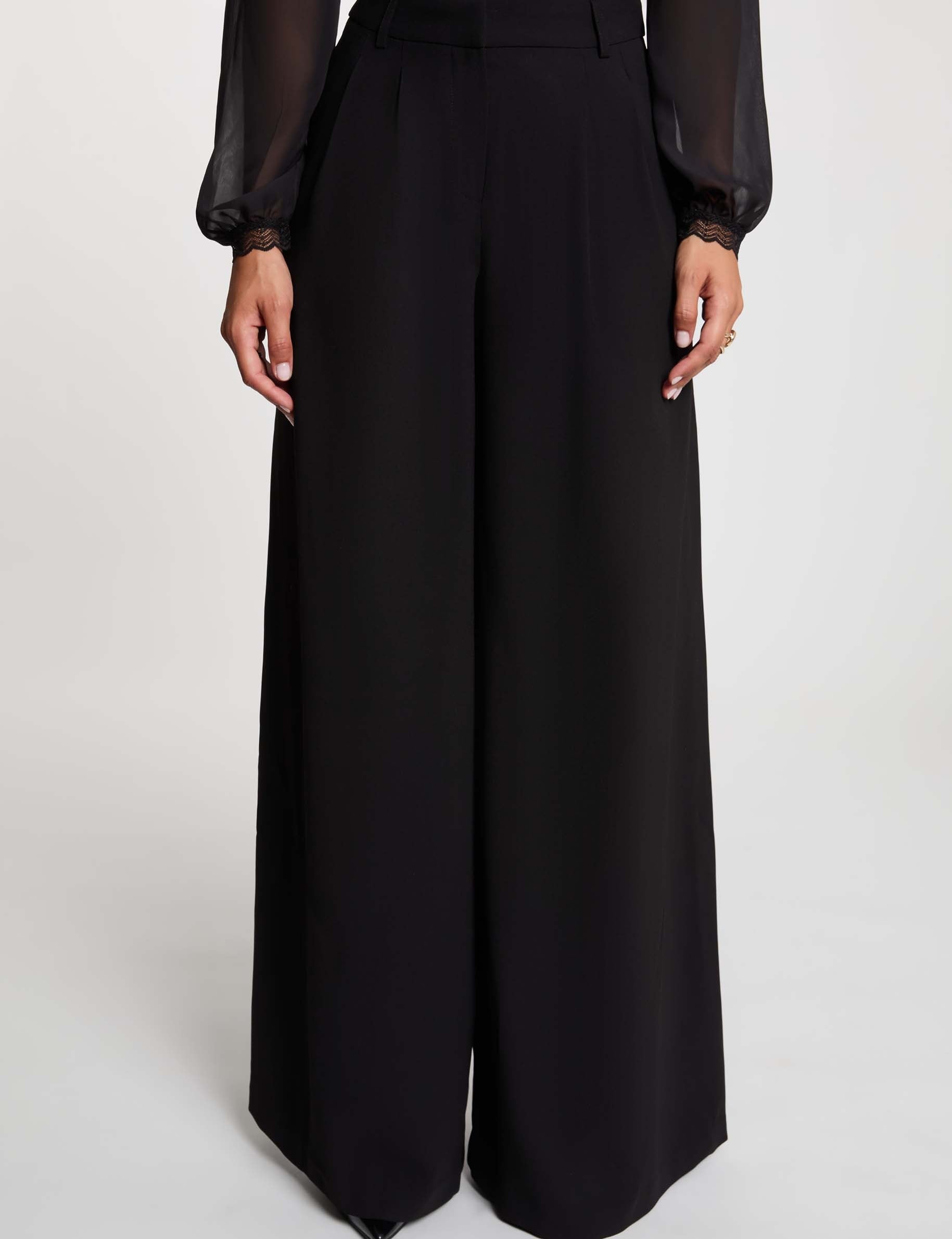 Pantal&oacute;n ancho de tiro alto negro mujer