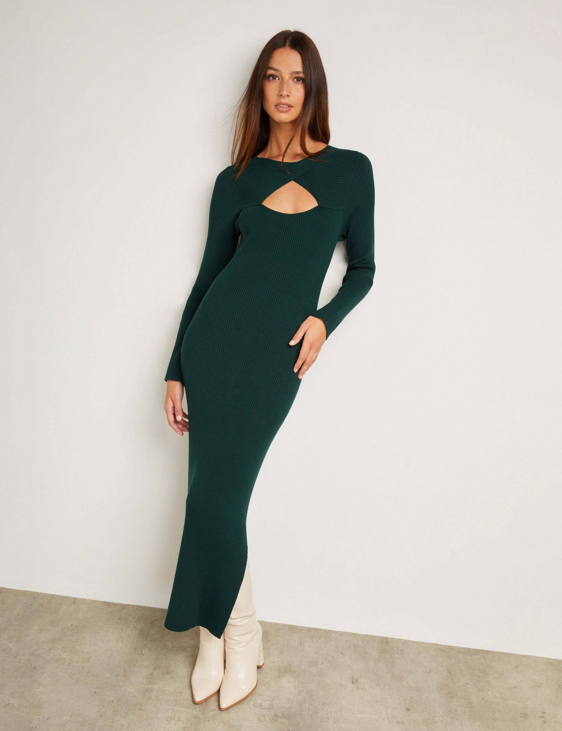 Vestido midi manga larga punto verde