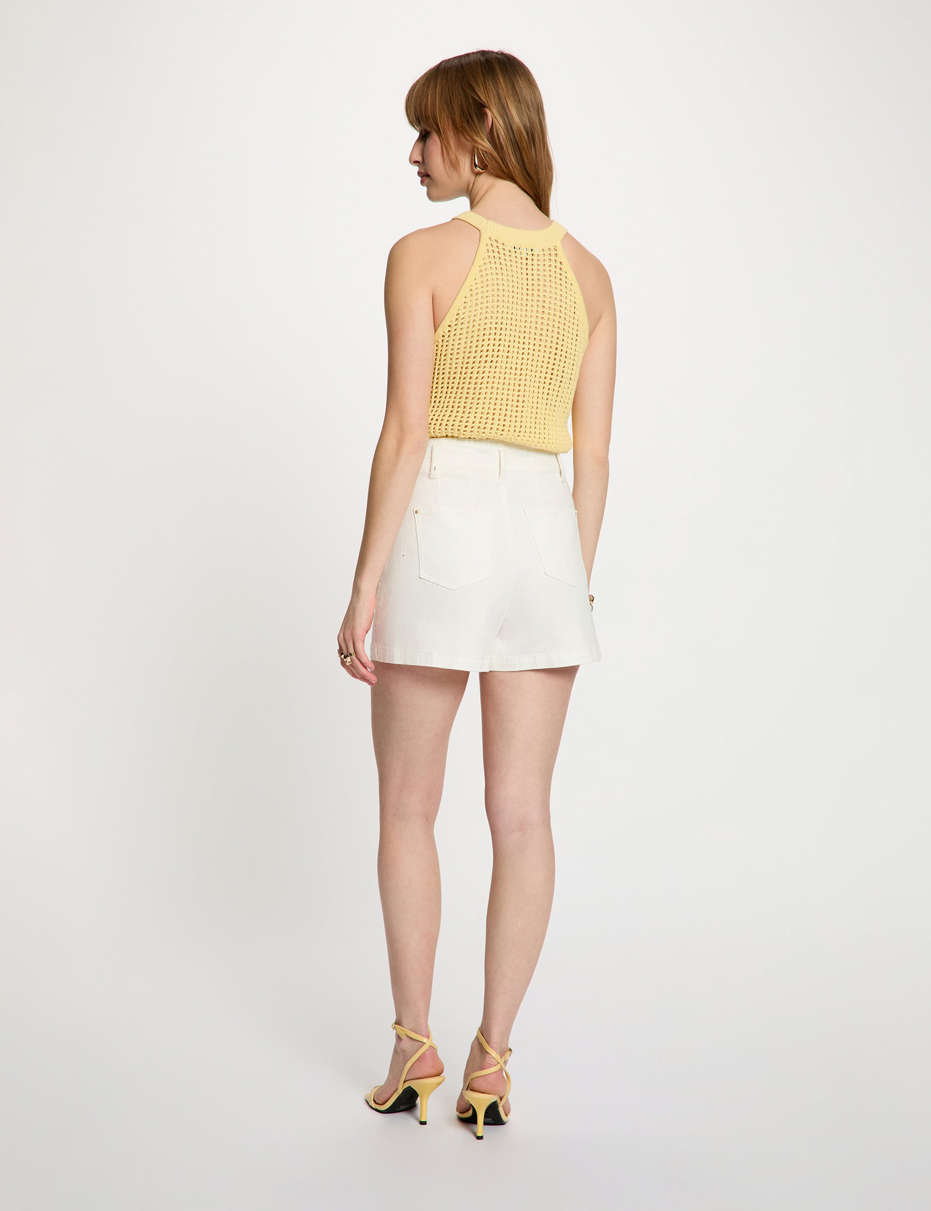 Top ajustado con cuello redondo amarillo claro mujer